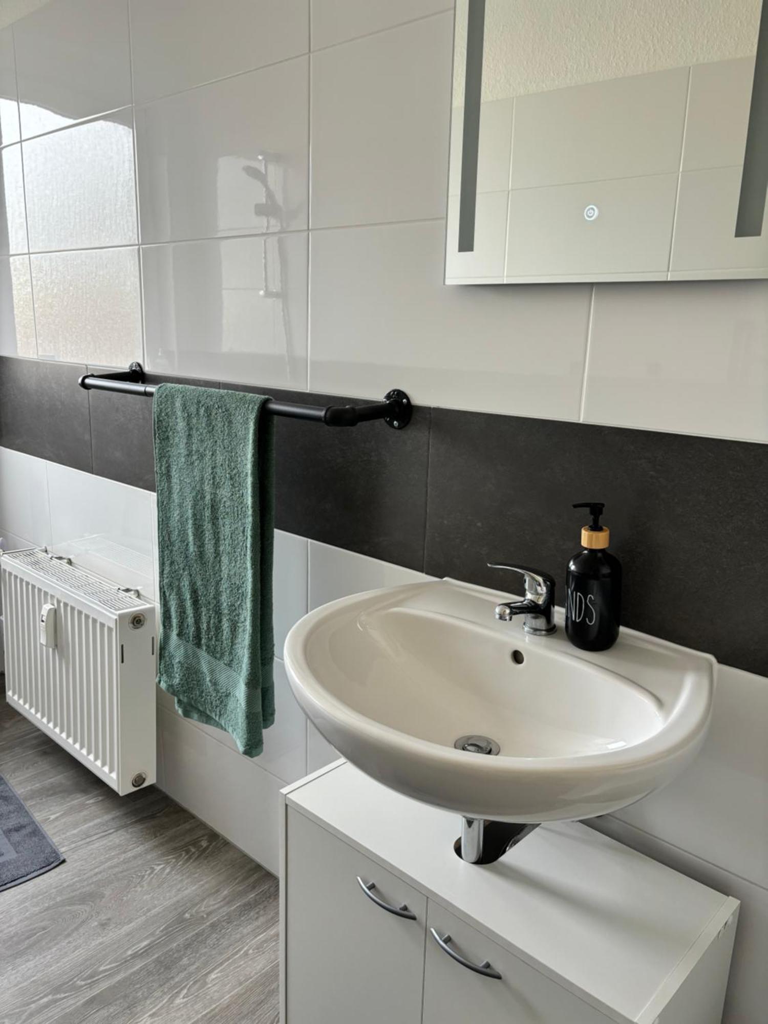 Gemuetliches Innenstadtnest, Zentrale Lage, 88Qm, Kostenfreier Parkplatz, Fuer Bis Zu 6 Personen คอตต์บุส ภายนอก รูปภาพ